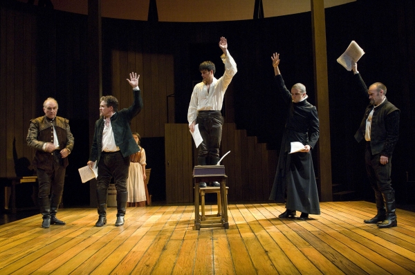 The cast of the Oregon Shakespeare FestivalÃ¢â‚¬â„¢s 2009 production of Equ Photo