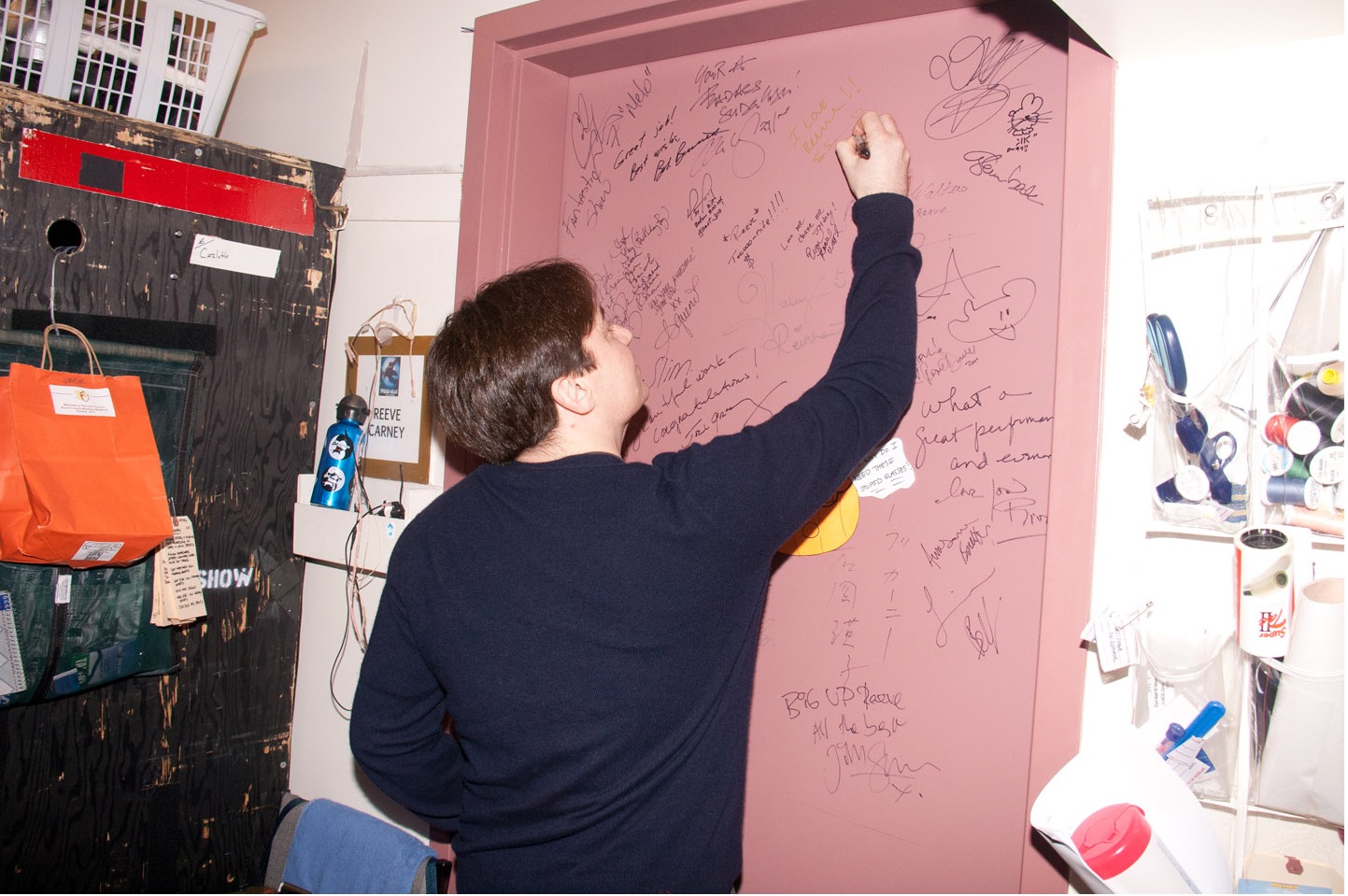 Photo Flash: Mike Myers & Latin American Orphans Visit SPIDER-MAN Image