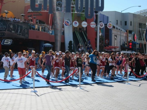 Photo Flash: BRING IT ON: THE MUSICAL Day Image