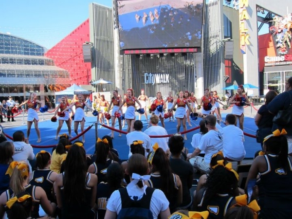 Photo Flash: BRING IT ON: THE MUSICAL Day Image