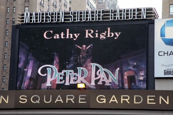 Photo Coverage: PETER PAN's Cathy Rigby Flies with MSG's Garden of Dreams Kids  Image