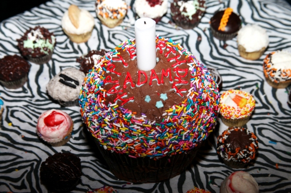 Photo Coverage: Backstage Birthday Celebration for Adam Pascal at MEMPHIS! Image