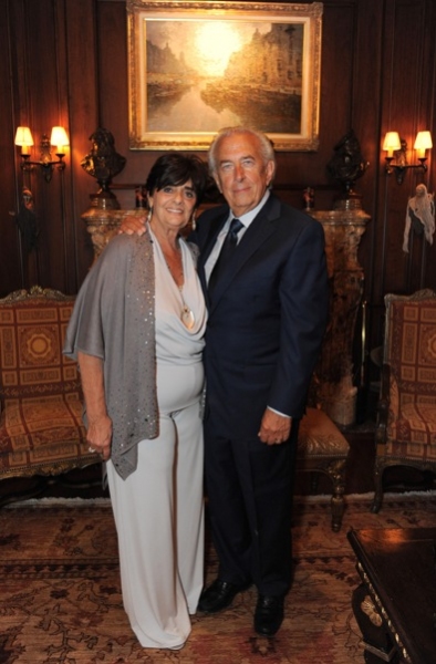 Hosts Fay and Frank Mancuso in their home during the Geffen Playhouse ChairmanÃ¢â� Photo