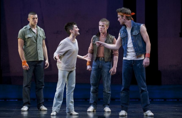 Photo Flash: New Cast Joins WEST SIDE STORY National Tour! 