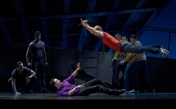 Photo Flash: New Cast Joins WEST SIDE STORY National Tour! Image