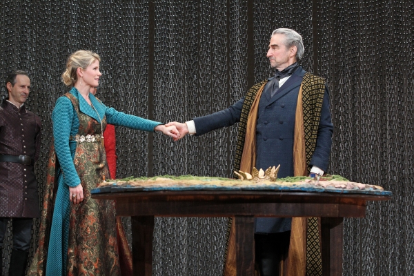 Photo Flash: Sam Waterston, Kelli O'Hara Michael McKean & More in KING LEAR at the Public! Image