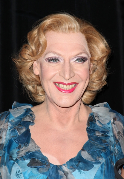 Photo Coverage: Bette Midler's 'Hulaween' Gala Benefit Image