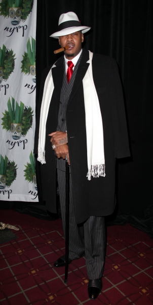 Photo Coverage: Bette Midler's 'Hulaween' Gala Benefit Image