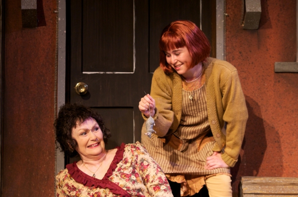 Photo Flash: Annie at Playhouse on the Square 