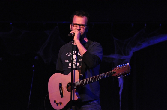 Photo Coverage: Rockers on Broadway Halloween Spooktacular - The Performances! Image
