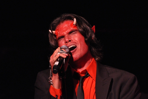 Photo Coverage: Rockers on Broadway Halloween Spooktacular - The Performances! Image