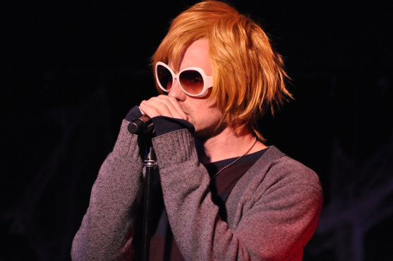 Photo Coverage: Rockers on Broadway Halloween Spooktacular - The Performances! Image