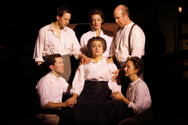 Photo Flash: First Look at at Mary Testa, et al. in Transport Group's QUEEN OF THE MIST Image