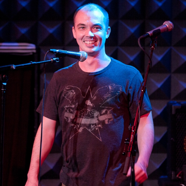 Photo Coverage: Benjamin Walker Brings FIND THE FUNNY to Joe's Pub Image