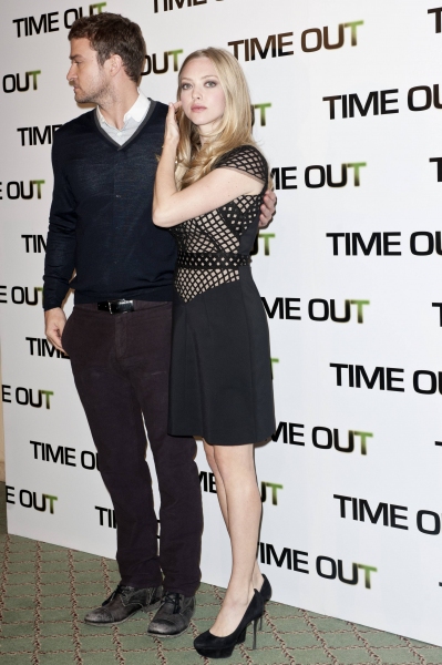 Justin Timberlake and Amanda Seyfried at the 'In Time'  Photo