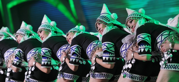 Photo Flash: China Lotus Award Ethnic and Folk Dance Contest 2011  Image