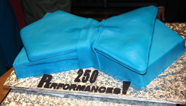Photo Coverage: Happy 250th Show to HOW TO SUCCEED IN BUSINESS WITHOUT REALLY TRYING Image