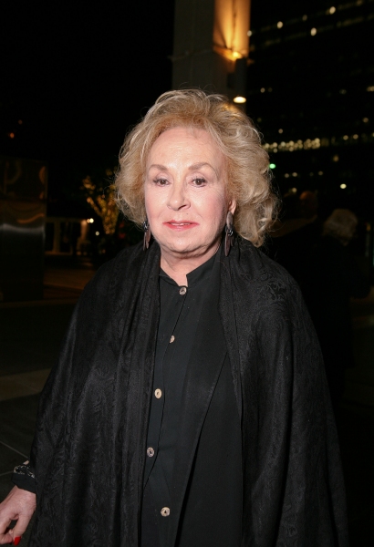 LOS ANGELES, CA -NOVEMBER 6: Doris Roberts poses during the arrivals for the opening  Photo