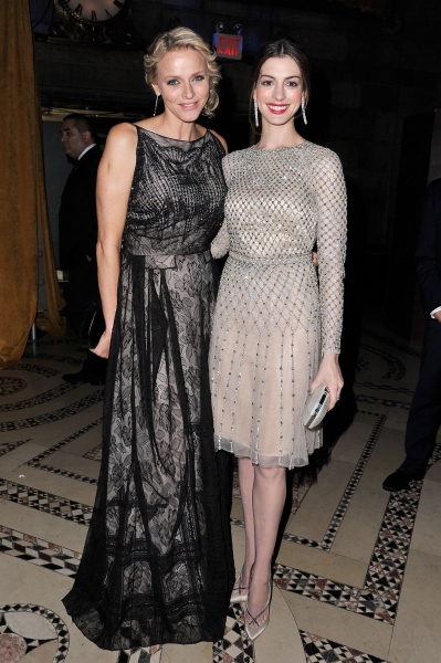 NEW YORK, NY - NOVEMBER 01:  Charlene, Princess of Monaco (L) and actress Anne Hathaw Photo