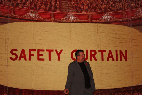 Photo Coverage: The Victoria Palace Theatre's 100th Birthday Party! Image