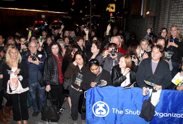 Photo Coverage: HUGH JACKMAN, BACK ON BROADWAY - Opening Night Curtain Call & Stage Door Image
