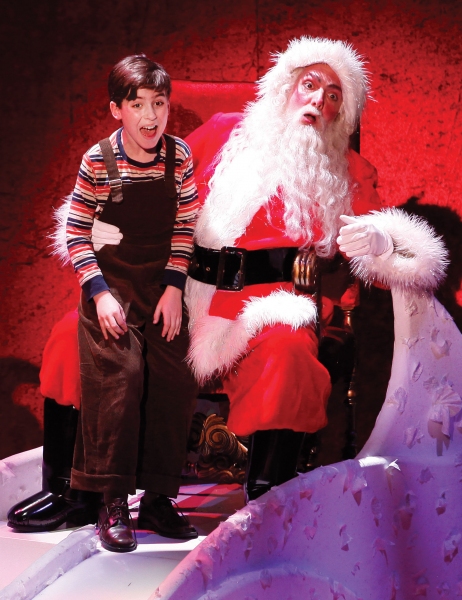 Photo Flash: A CHRISTMAS STORY Launches National Tour Image