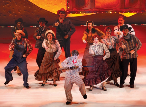 Photo Flash: A CHRISTMAS STORY Launches National Tour Image