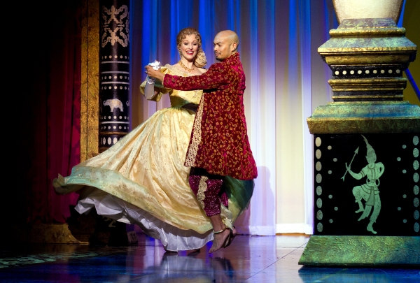 Photo Flash: First Look at Rachel York in Walnut Street Theatre's THE KING AND I Image