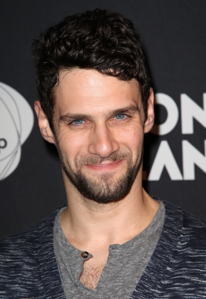 Justin Bartha  Photo