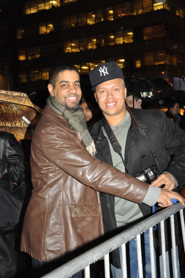 Photo Coverage: Midtown Men, Martha Wash, PRISCILLA Perform at  Bloomingdale's Holiday Window Unveiling Image