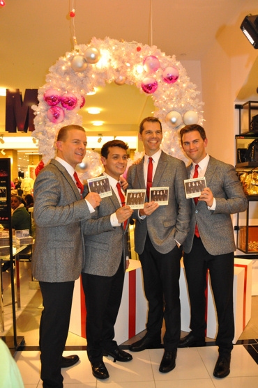 Photo Coverage: Midtown Men, Martha Wash, PRISCILLA Perform at  Bloomingdale's Holiday Window Unveiling Image