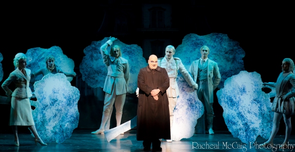 Photo Coverage: THE ADDAMS FAMILY Opens in Toronto Image