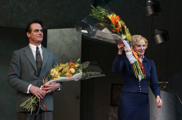 Photo Coverage: PRIVATE LIVES Broadway Opening Night Curtain Call! Image