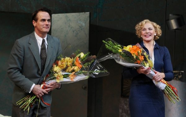 Photo Coverage: PRIVATE LIVES Broadway Opening Night Curtain Call! Image