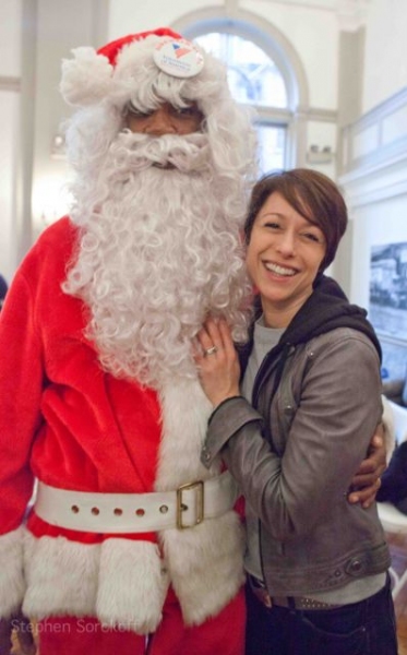 Photo Flash: Patrick Page Visits Sidewalk Santa School Image
