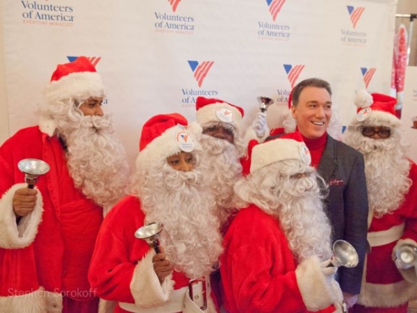 Photo Flash: Patrick Page Visits Sidewalk Santa School Image