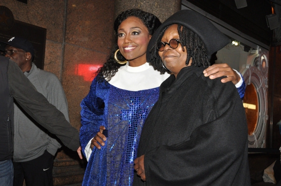 Photo Flash: Whoopi Goldberg and SISTER ACT Unveil Macy's 2011 Windows Image