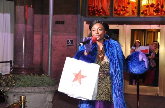 Photo Flash: Whoopi Goldberg and SISTER ACT Unveil Macy's 2011 Windows Image