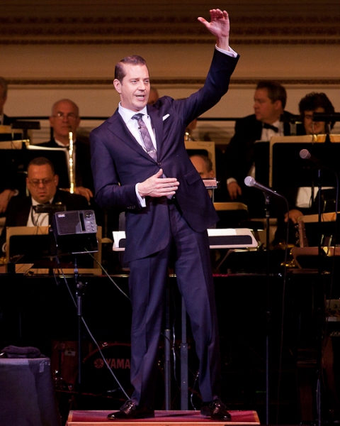 Photo Coverage: Cheyenne Jackson Performs at Carnegie Hall Image