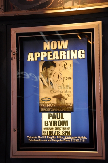 Photo Flash: Paul Byrom Plays B.B. Kings 