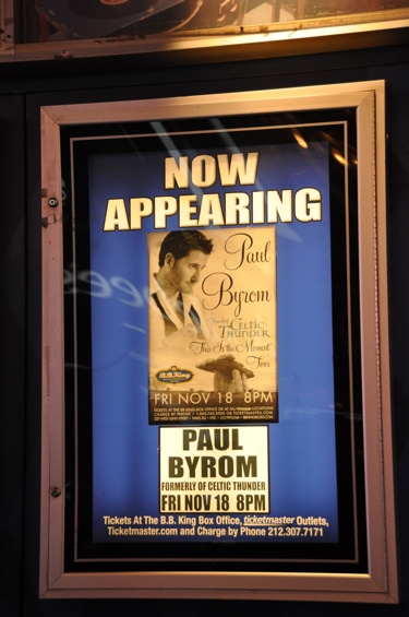 Photo Flash: Paul Byrom Plays B.B. Kings Image
