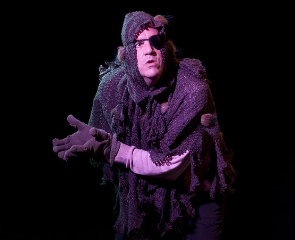Photo Flash: Circle Theatre Presents SEVEN IN ONE BLOW Image