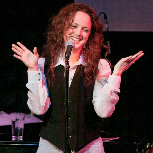 Photo Coverage: Melissa Errico Sparkles at Joe's Pub Image