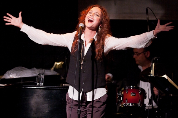 Photo Coverage: Melissa Errico Sparkles at Joe's Pub Image