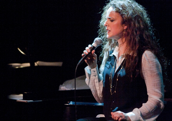 Photo Coverage: Melissa Errico Sparkles at Joe's Pub Image