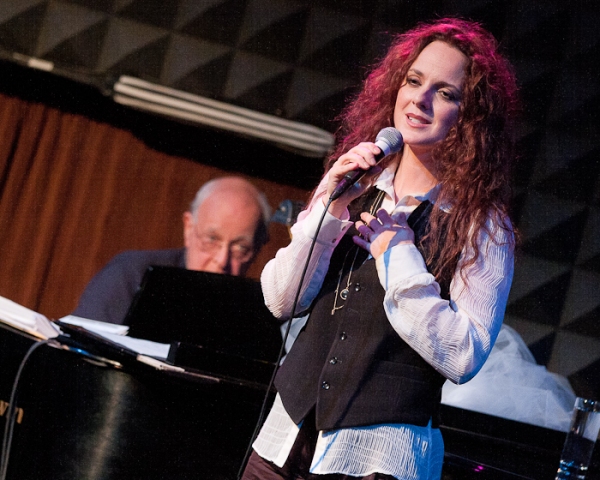 Photo Coverage: Melissa Errico Sparkles at Joe's Pub Image