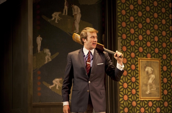 Photo Flash: Pre-Broadway One Man, Two Guvnors in the West End Image
