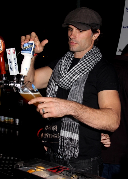Photo Flash: Jesse L. Martin, Benjamin Hickey, et al. at STOCKINGS WITH CARE Image