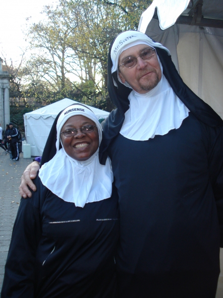 Photo Flash: SISTER ACT Participates in 'Race to Deliver' Image