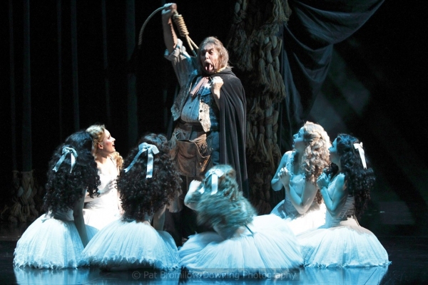 Photo Flash: THE PHANTOM OF THE OPERA Opens in South Africa Image